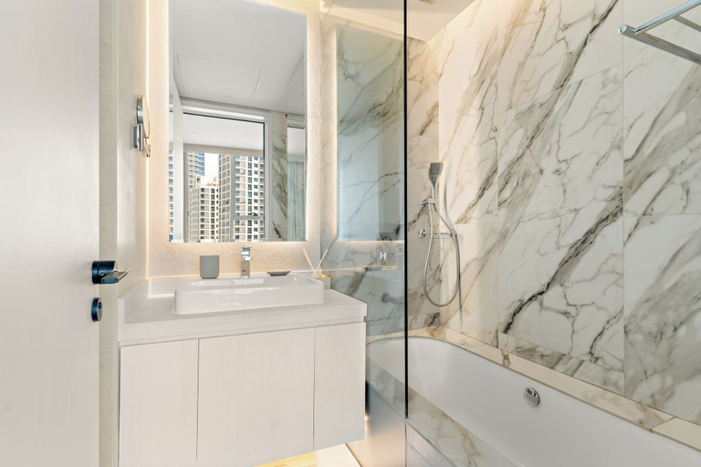 Bathroom 3, Silkhaus Marina Star, Dubai