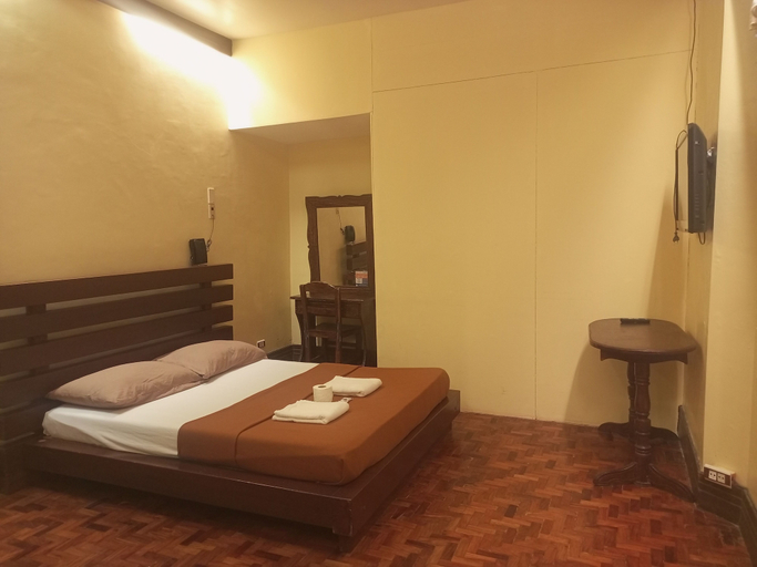 Bedroom 2, RF Aniceto Mansion, Vigan City