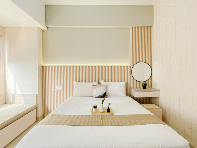 Room 2, Calming Studio Room At Apartment Lrt City Sentul - Royal Sentul Park, Bogor