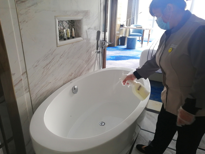 Bathroom, Guomao Hotel, Zunyi