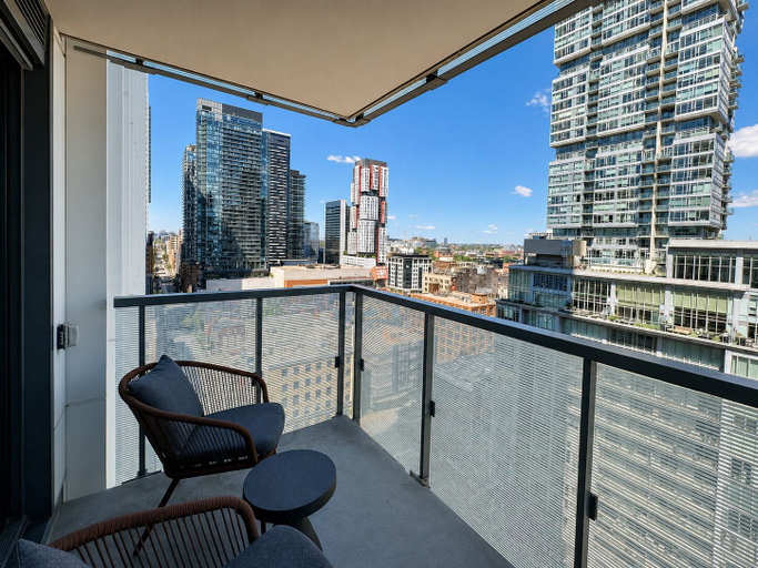 Balcony 2, Nester Finn Downtown Toronto, Toronto