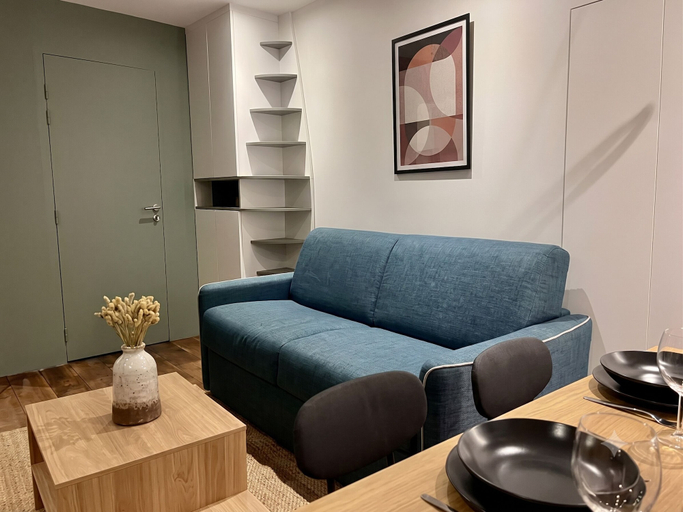 Living area, Celine 10, Paris