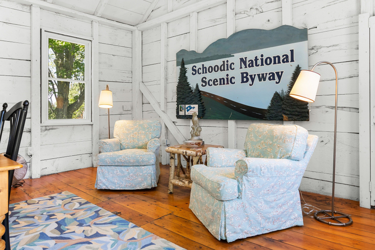 Interior 4, Pom Cottage - 3BR Waterfront Cottage Near Acadia, Hancock
