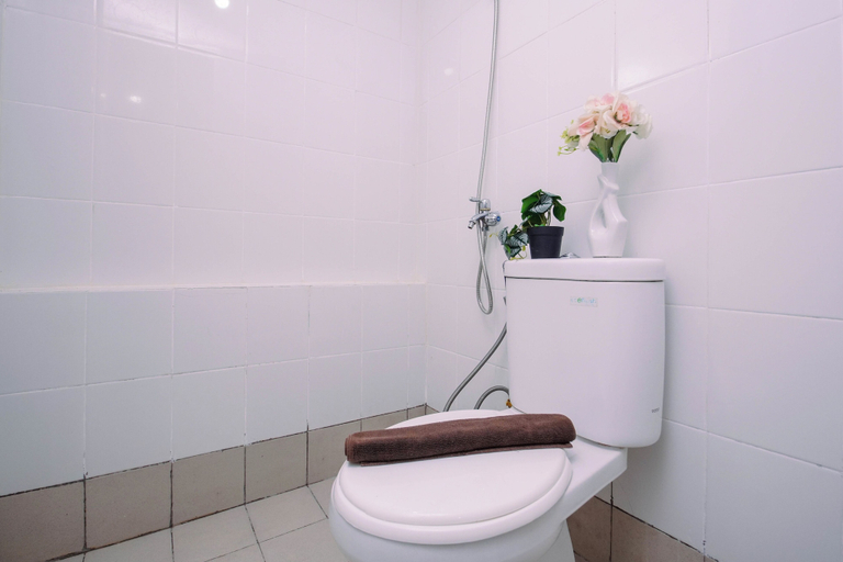 Interior 2, Homey 2Br With Modern Interior At Apartment Bassura City, Jakarta Timur