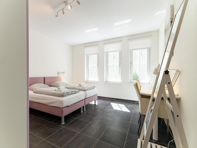 Bedroom 2, Spacious Apartment in Koudekerke with Terrace, Veere