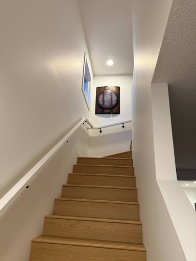 Room amenity, Room-kingsway-downtown Luxury Retreat, Division No. 11