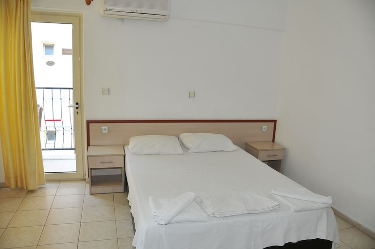 Bedroom 3, Club Ekinci Palace, Marmaris