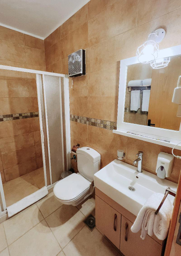 Bathroom 4, Mangrove Bay Resort, Al-Qusayr