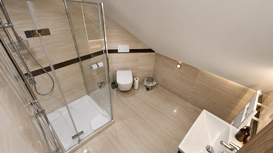 Bathroom 3, Hotel Palatin, Dolný Kubín