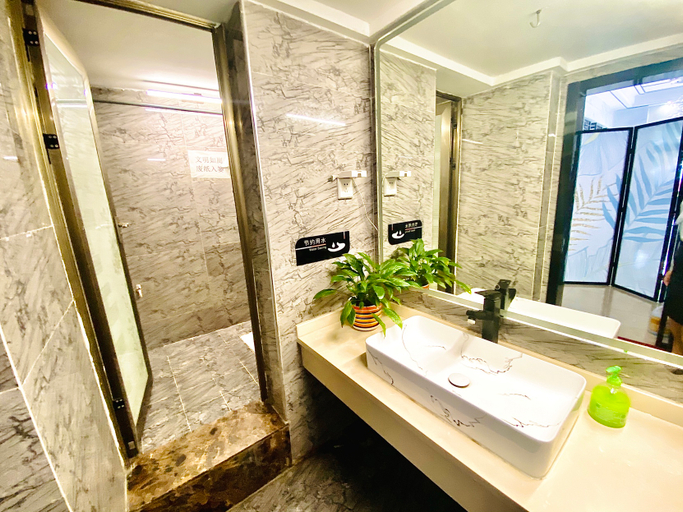 Bathroom 3, Shenzhen Yuemei Four Seasons Hotel, Shenzhen