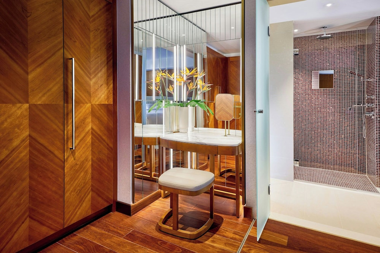 Others 4, JW Marriott Hotel Frankfurt, Frankfurt am Main