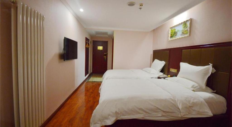 Bedroom 2, GreenTree Inn Haikou Guomao Business Hotel, Haikou