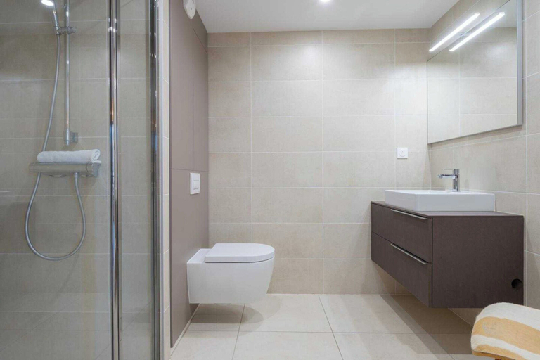 Bathroom 4, Spacious Studio a/c 2P - Place des Lices, Var