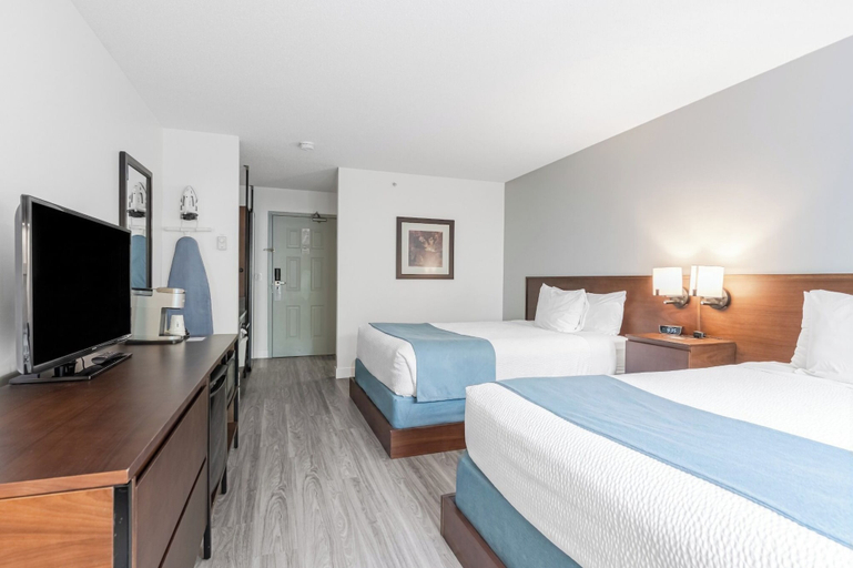 Bedroom 3, Ramada by Wyndham Surrey/Langley, Greater Vancouver