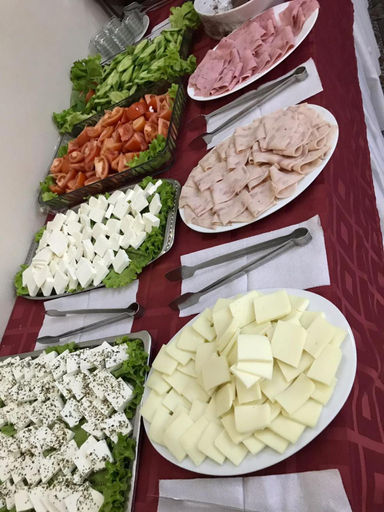 Food & Drinks 5, Avlonya, Fatih