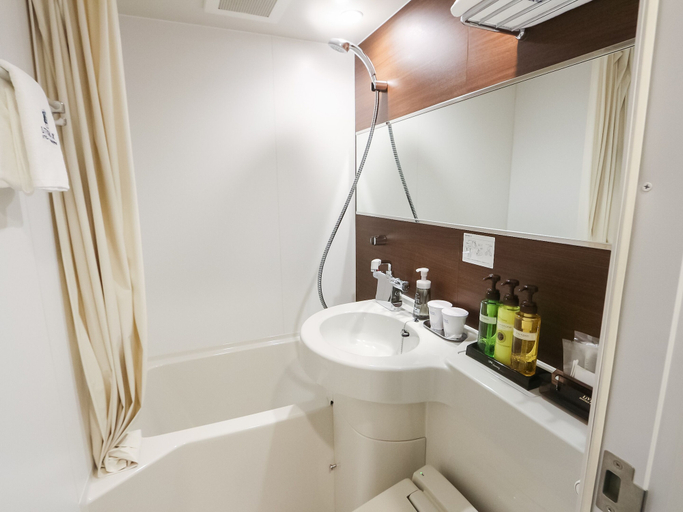 Bathroom 4, HOTEL LiVEMAX Akihabara Kita, Taitō