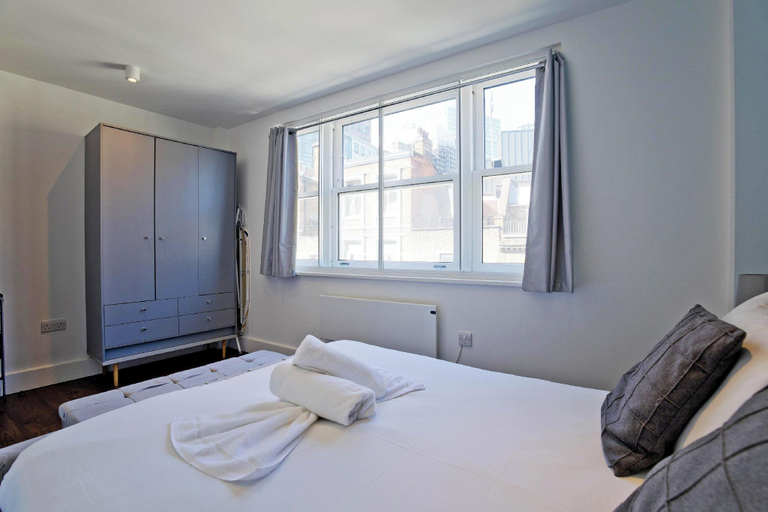 Bedroom 3, Imperial Middlesex Street Apartments, London