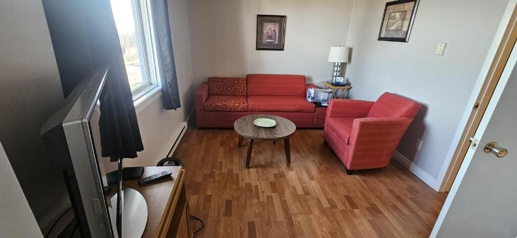 Living area 4, Countryview Motel and Restaurant, Westmorland