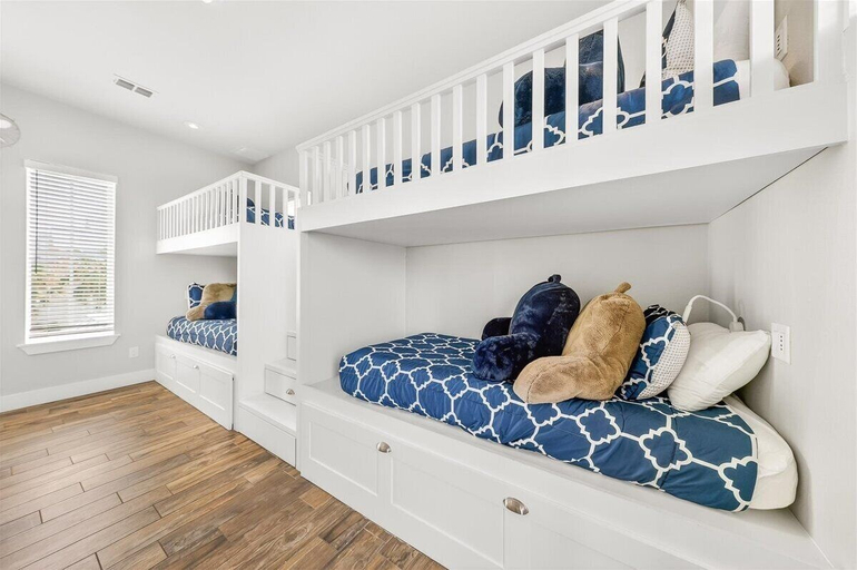 Bedroom 2, Lazy Days 255 HI, Nueces
