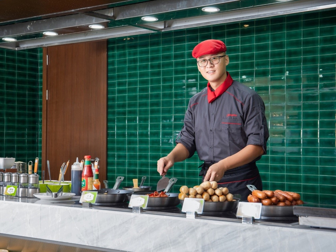 Food & Drinks 5, Hampton by Hilton Harbin Zhongyang Street, Harbin