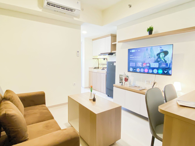 Living room 4, Bright And Homey 2Br Apartment Meikarta District 2, Cikarang