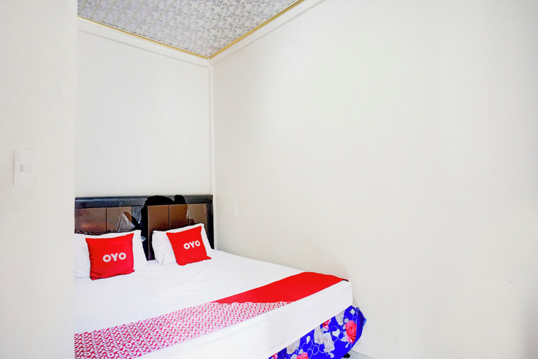 Bedroom 2, Hotel O Sejolie Sibayak, Karo