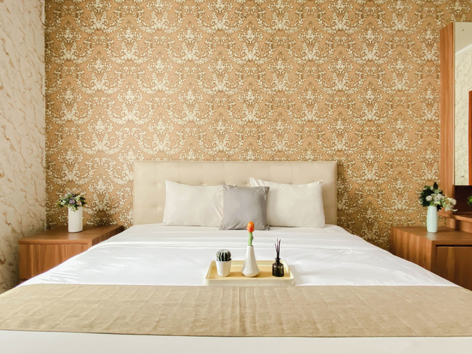 Room 2, Classic And Strategic 3Br At Apartment Grand Palace Kemayoran, Jakarta Pusat