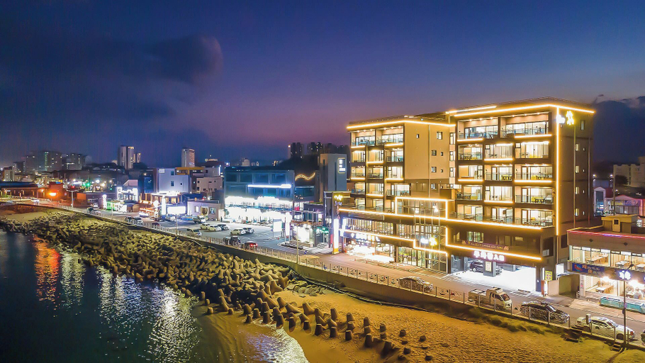 Exterior & Views 2, Sokcho The Sharp Pension, Goseong