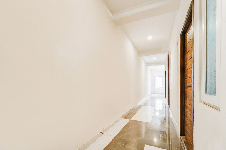 Interior 3, Super Collection O RS Puram North, Coimbatore