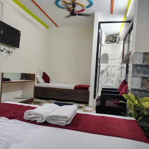 Room 3, Krishna Inn Durgakund, Varanasi