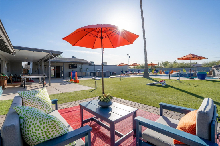 Room 3, The Most Epic AZ Backyard Experience Sleeps 20, Maricopa