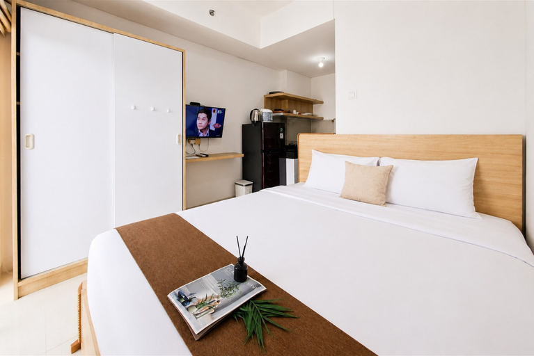 Room 5, Comfortable And Modern Studio Room At Serpong Garden Apartment, Tangerang