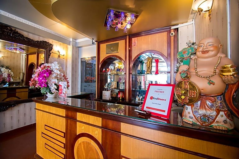 Food & Drinks 5, Tan Hoang Long Hotel Nguyen Van Cu, District 1