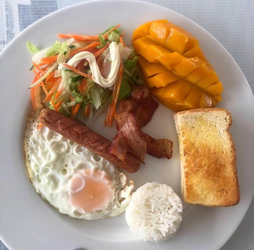 Food & Drinks 3, Lion Dive Resort, Moalboal