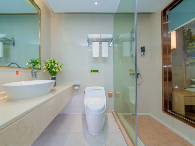 Bathroom 3, Vienna Hotel (Wuhan Huangjiahu University City), Wuhan