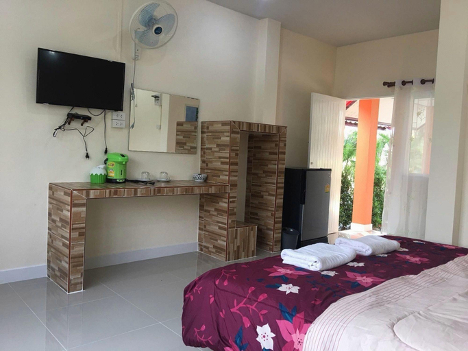 Bedroom 2, Baan Suan Palm Resort, Muang Uttaradit