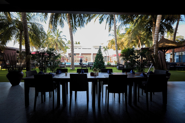 Food & Drinks 5, The Big Blue Resort & Spa, Awutu Efutu Senya