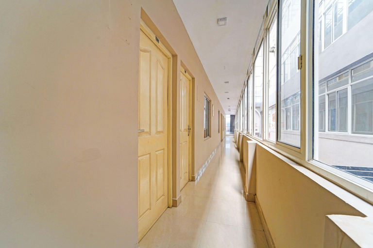 Interior 5, Classic The Beige Hotel, Pathanamthitta