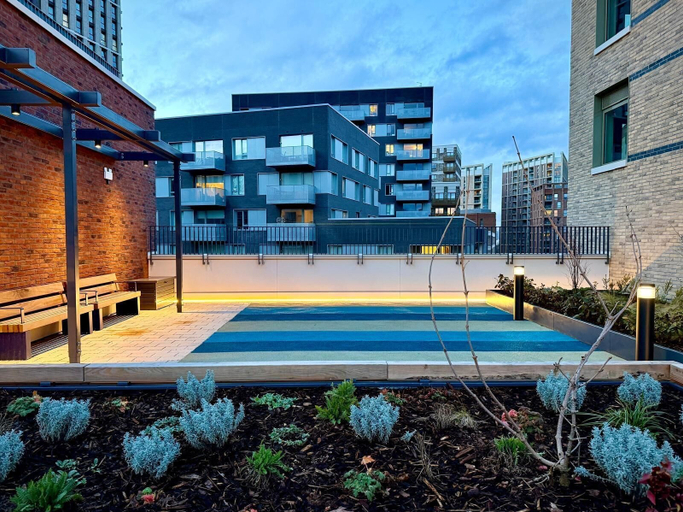 Terrace/patio 4, Student Only Ark Canning Town, London