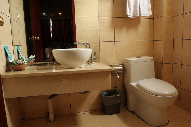 Bathroom 3, Borrman Hotel Xinyu May Flower Baoshi Park, Xinyu