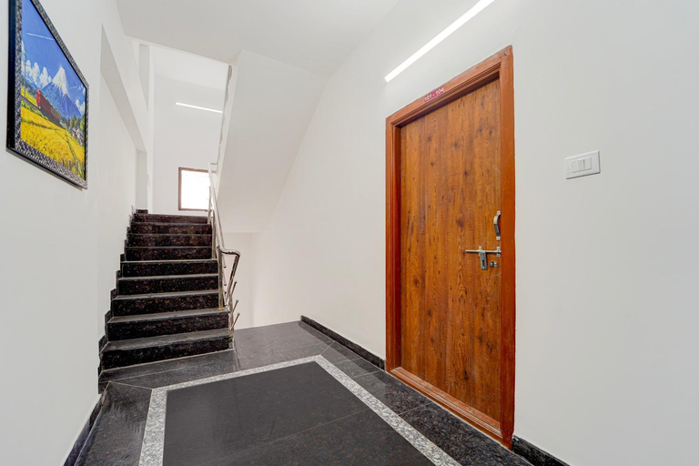 Lobby 3, Dancenter Legacy Inn Apartment - Saravanampatti Tech hub, Coimbatore