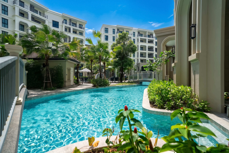 Pool 3, Title Legendary D606, Phuket Island