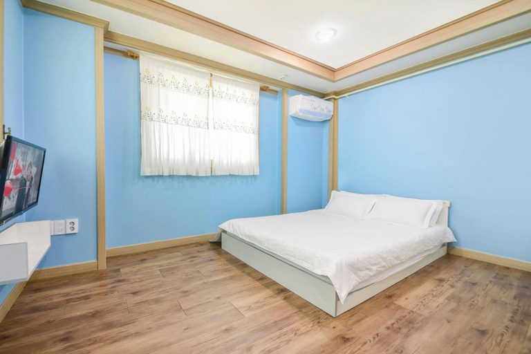 Bedroom 3, Sokcho Dderak Pension, Sokcho