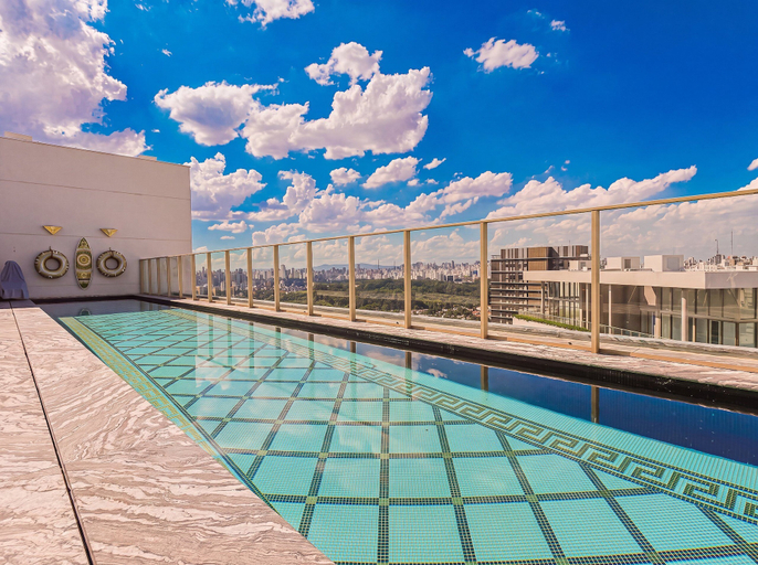 Pool 4, Villa Versace, São Paulo