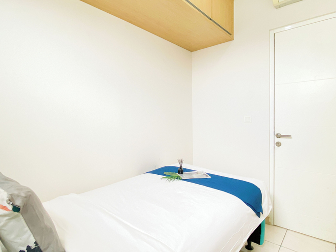 Room 2, Calming And Comfortable Living In 3Br At Apartment Springlake Summarecon Bekasi, Bekasi