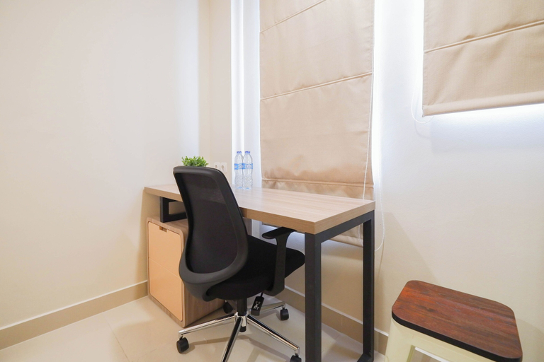 Room 2, Good And Homey Studio At Evenciio Margonda Apartment, Depok