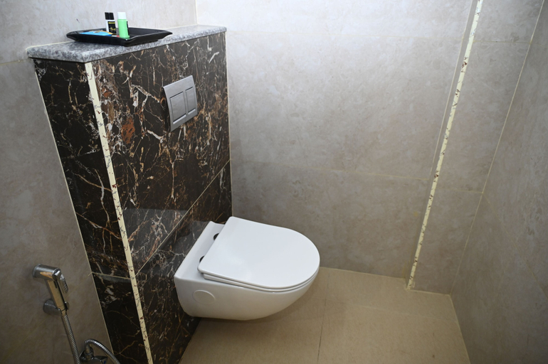 Bathroom 5, HOTEL SIYAGRAND, Chittoor