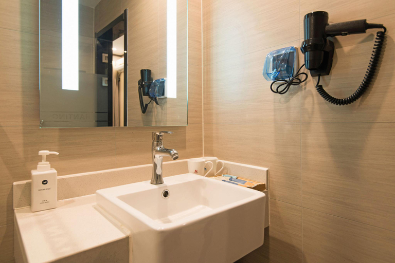 Bathroom 3, Hanting Hoteln Xi'an Longshou Bei Road, Xi'an