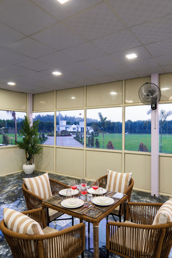 Dining 2, Alaya Stays Malik Farms Wooden Cottages, Faridabad