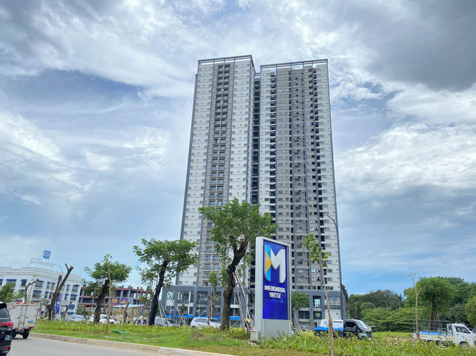 Exterior 3, Bright And Homey 2Br Apartment Meikarta District 2, Cikarang